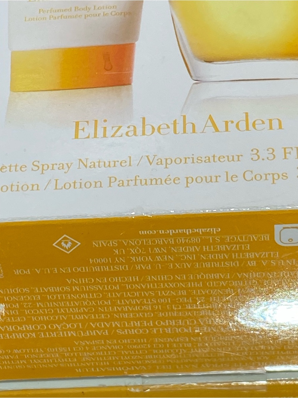 Elizabeth Arden Sunflowers Gift Set - Yellow and White - Picture 3 of 4